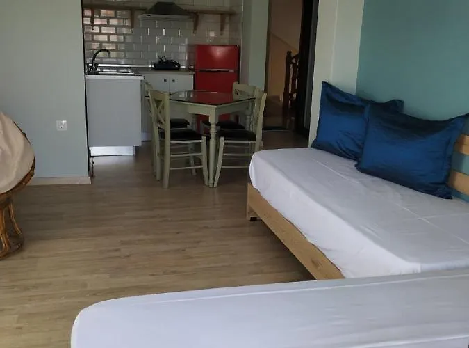 Giorgos Square Apartament Vrasná